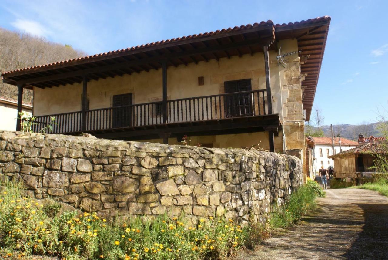 Villa Palacio Rural De Inguanzo De Cabrales Exterior foto